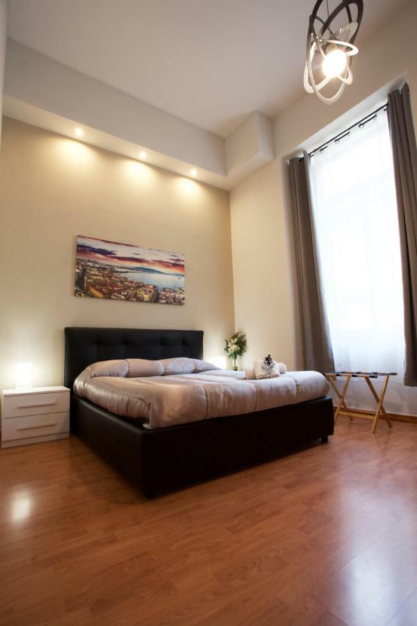 Bed and Breakfast Metronapoli Екстер'єр фото