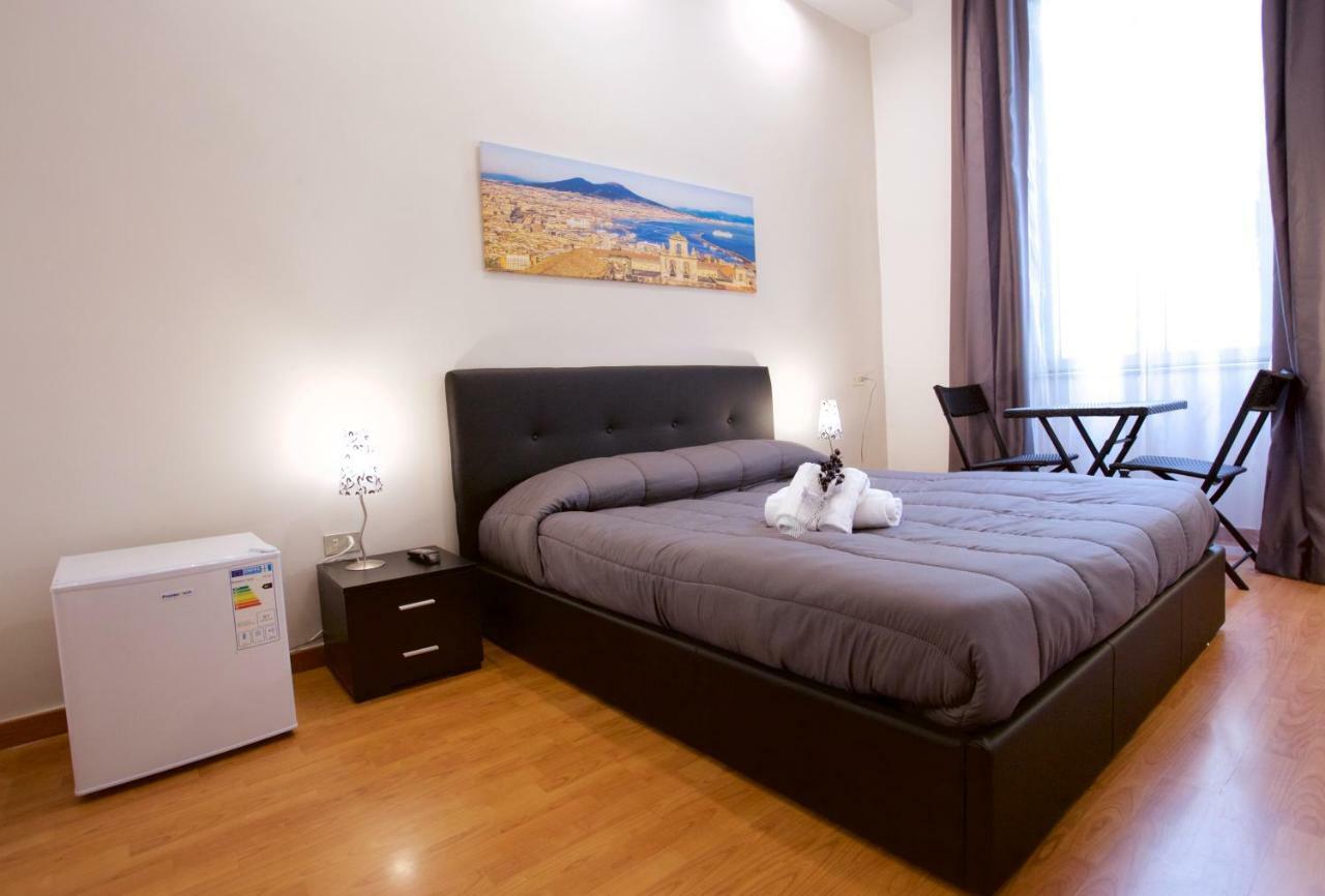 Bed and Breakfast Metronapoli Екстер'єр фото
