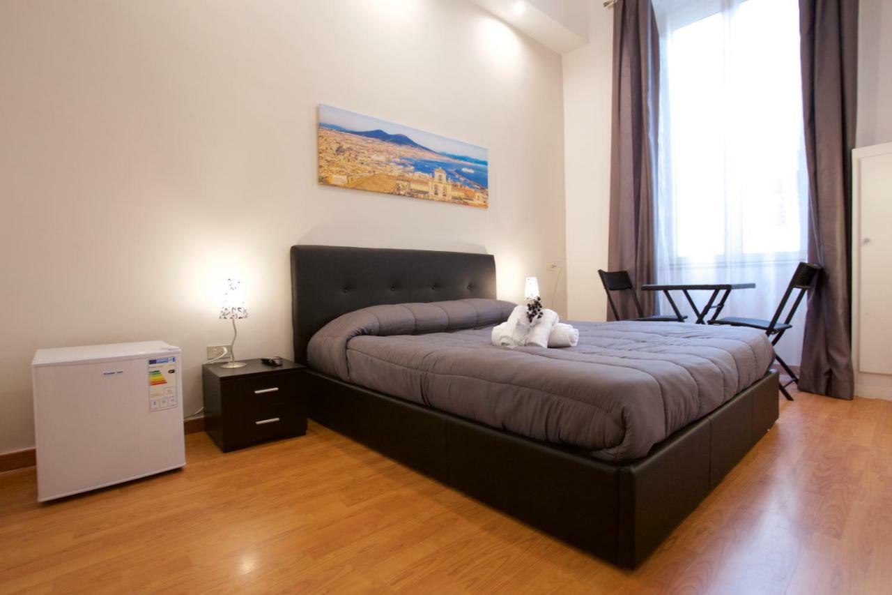 Bed and Breakfast Metronapoli Екстер'єр фото